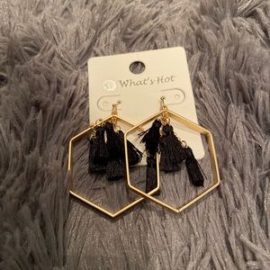 Black hexagon tassel earring. Very popular!